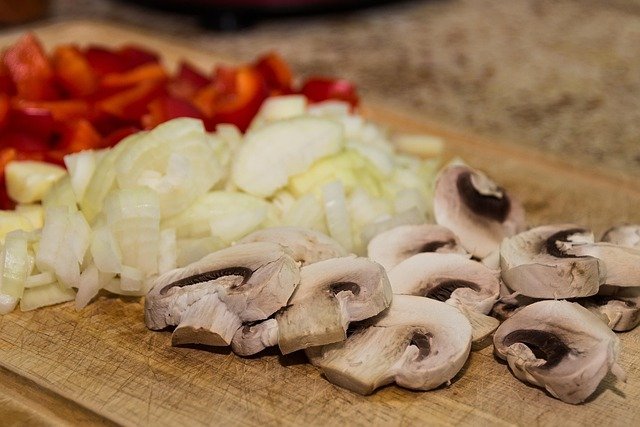 Frittata de Forno com Legumes e Queijo Cottage: Receita e Meal Prep